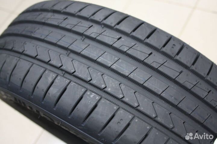 Hankook AH11 205/60 R16 92H