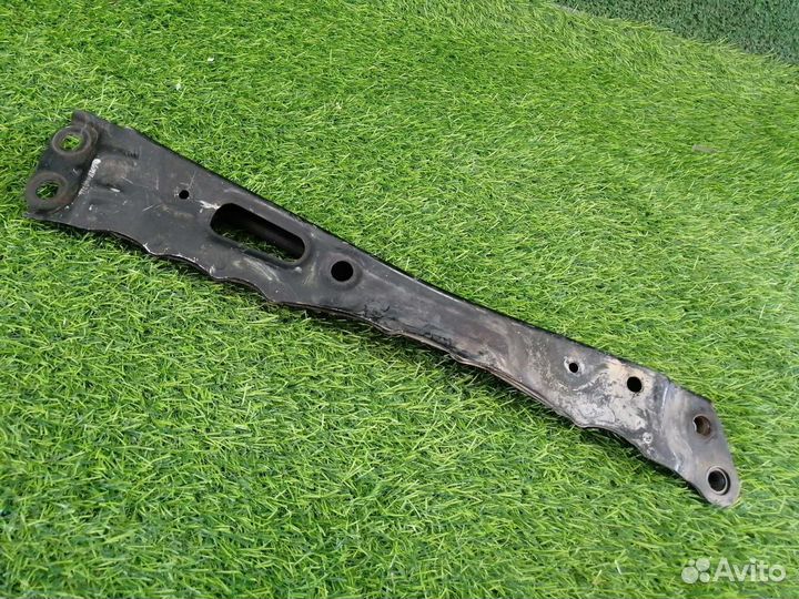 Балка под двс левая Lexus Nx200 AYZ15 2018