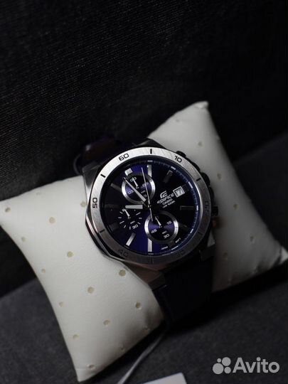 Мужские наручные часы casio Edifice EFV-640L-2A