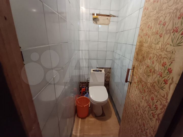 2-к. квартира, 54 м², 1/3 эт.