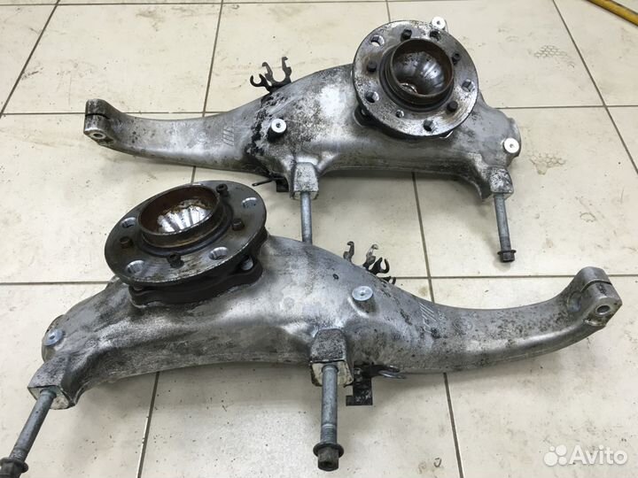 Опора поворотная L R bmw f10 m5 m6 f13 f12 f06
