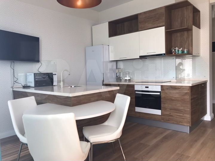 Квартира-студия, 38 м², 1/3 эт.