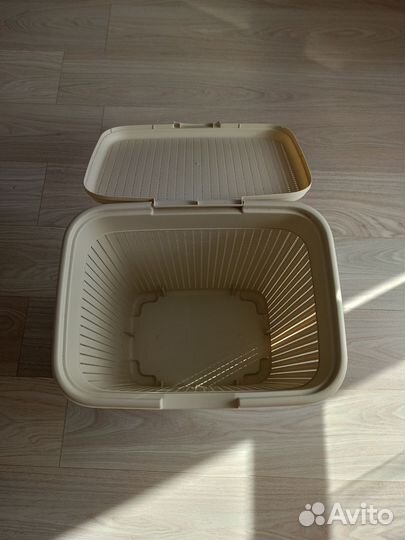 Продам корзину для белья