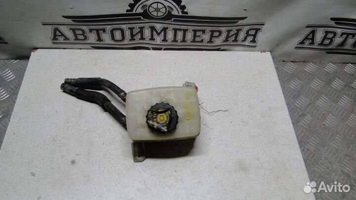 Бачок тормозной жидкости Lexus RX 2 2007 3.3