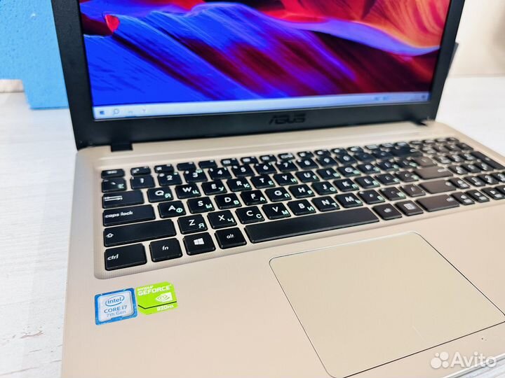 Игровой asus i7/8gb ddr4 920mx 2gb