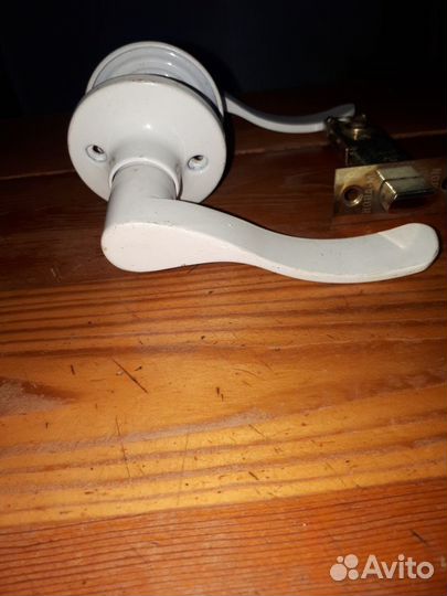 Дверная ручка