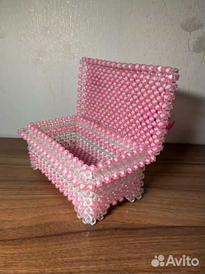 Шкатулка из бусин