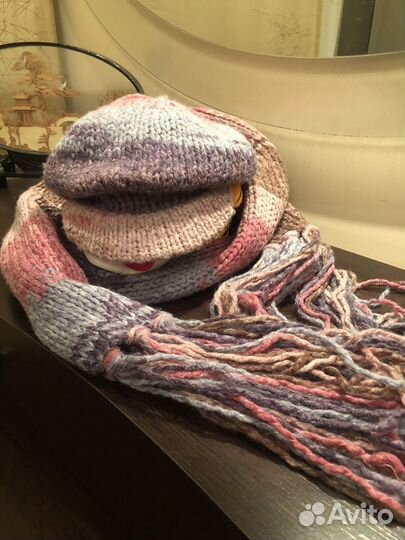 Шапка и шарф женские