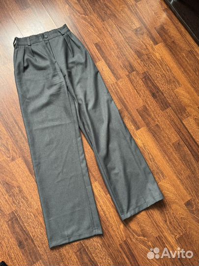 Серые брюки 42