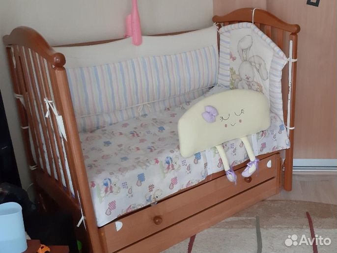 Кроватка детская