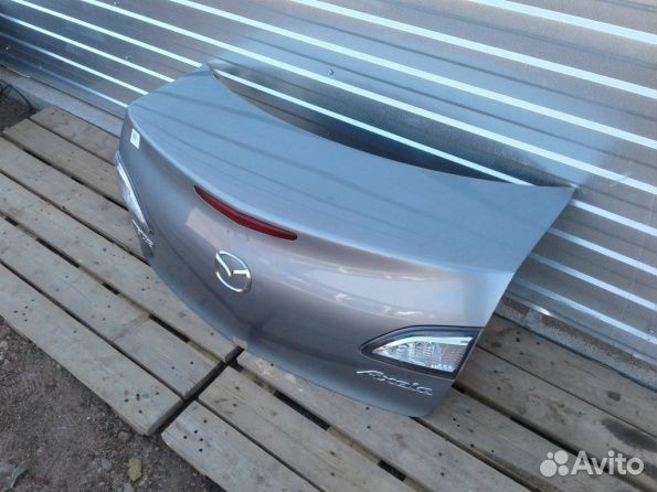 Крышка багажника Mazda 3 (BL) 09-13г