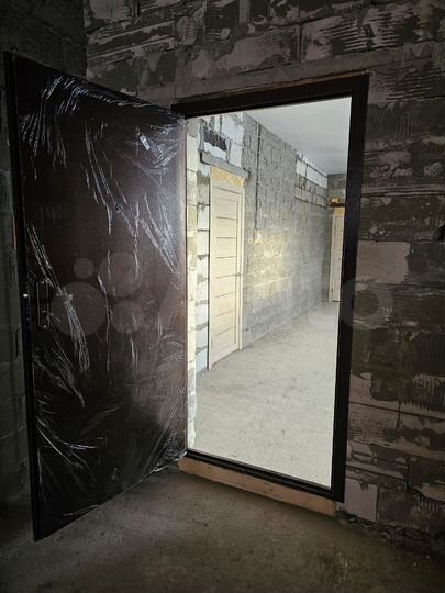 Дом 351 м² на участке 15,2 сот.