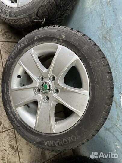 R16 Yokohama 104ZR 205/55, PCD 5x112 DIA 57.1