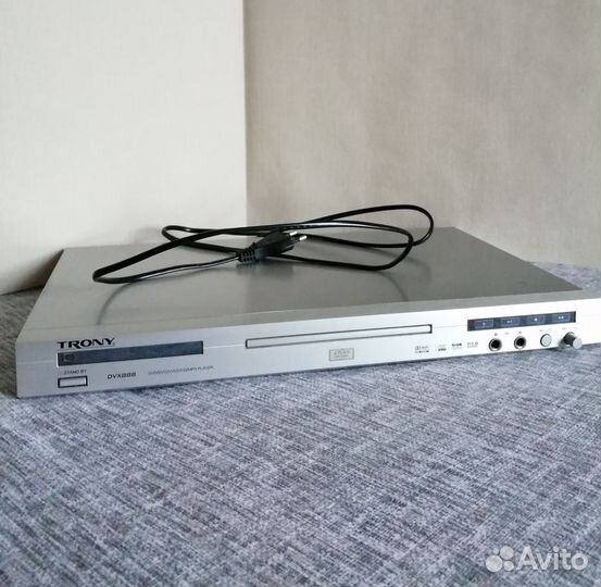 DVD плеер Trony