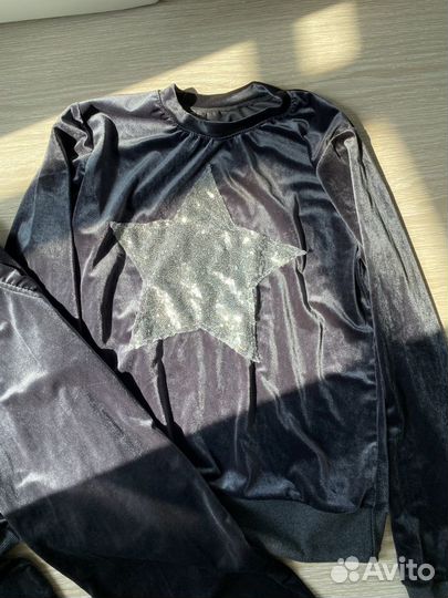 Вельветовый спортивный костюм 44