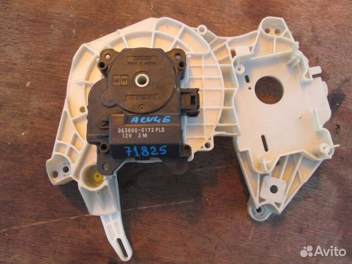 Сервопривод заслонок печки Toyota Camry ACV45