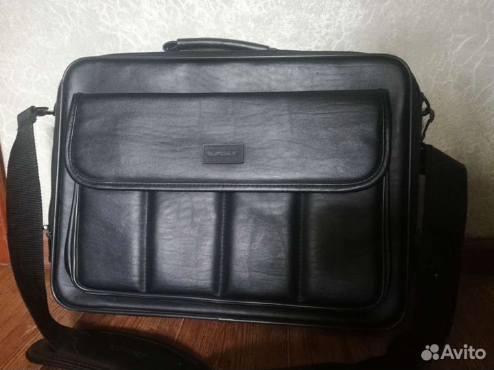 Сумка для ноутбука новая