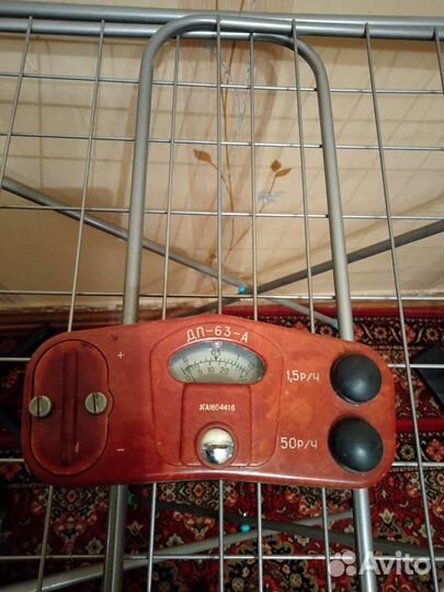 Дозиметр дп-63-А выпуска 1970 года