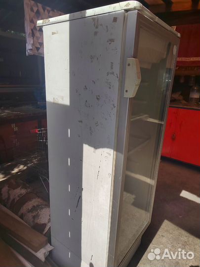 Холодильник Бирюса 310 витрина