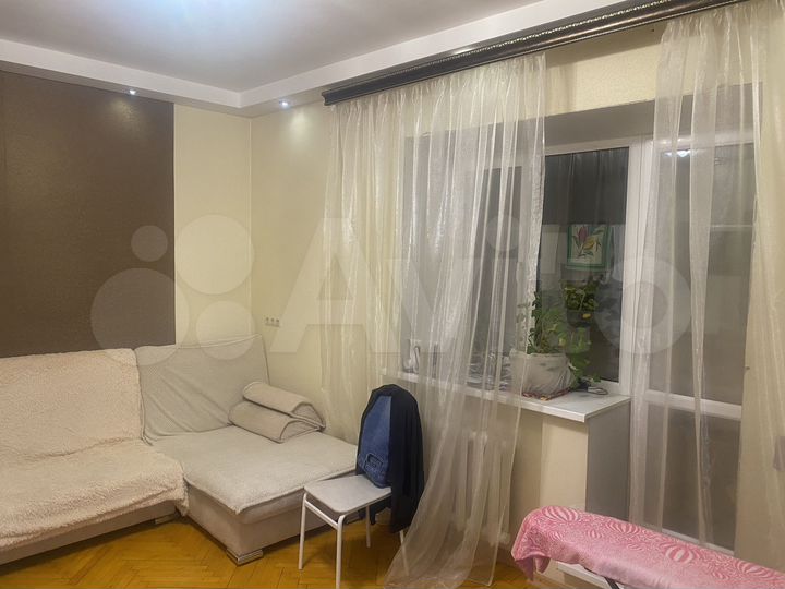 3-к. квартира, 60 м², 2/5 эт.