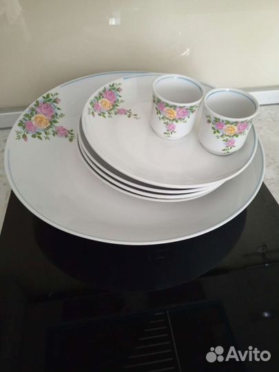 Набор столовой посуды