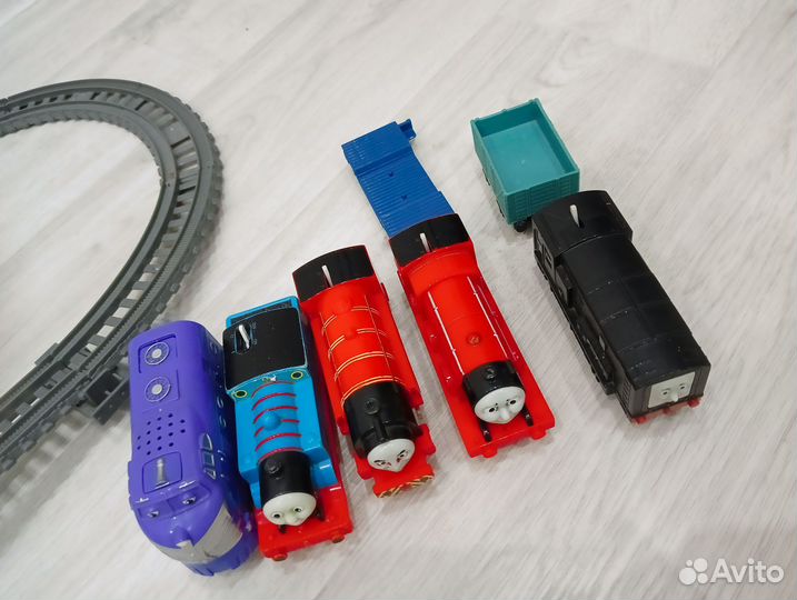 Железная дорога Томас и его друзья, падающая башня