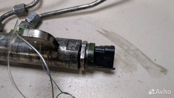 Рампа топливная Opel Zafira B, 2007