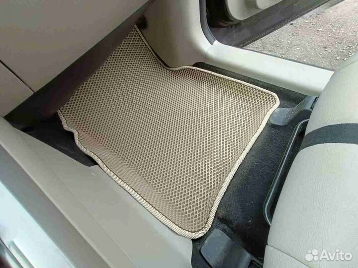 Коврики EVA на полик Тойота Виш