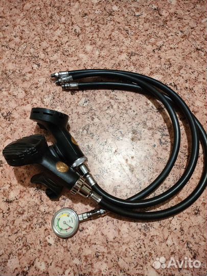 2 ступень(2 шт) регуляторов poseydon и манометр