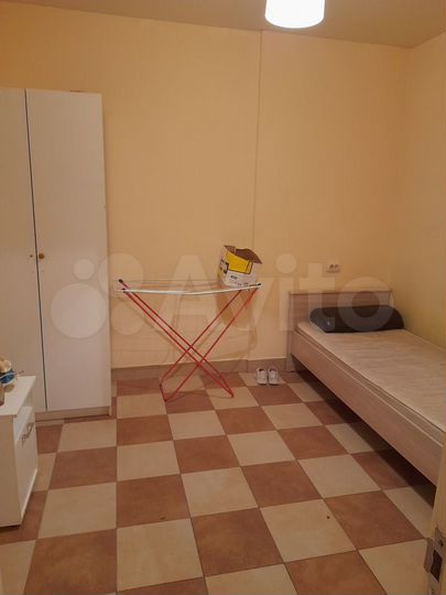 3-к. квартира, 68 м², 1/17 эт.