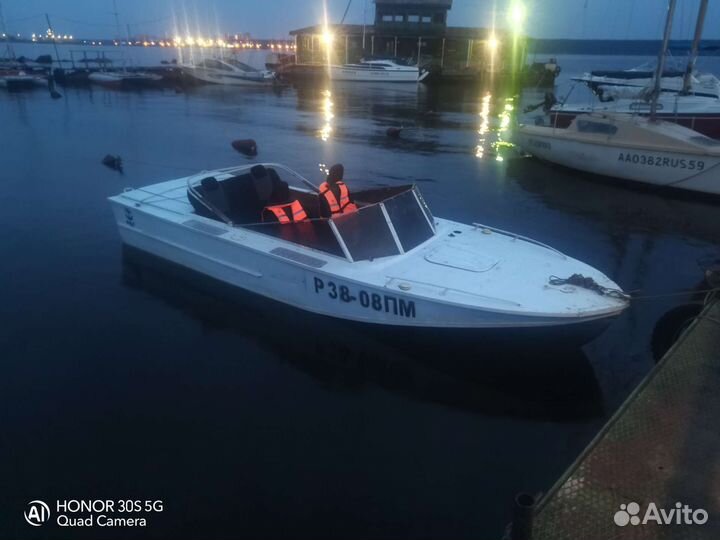 Катер Амур-М