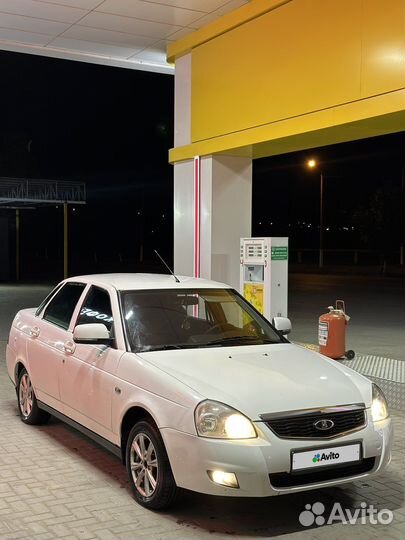 LADA Priora 1.6 МТ, 2015, 180 000 км
