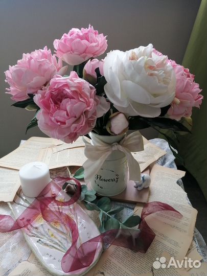 Букет пионов