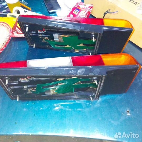 Задние стопы