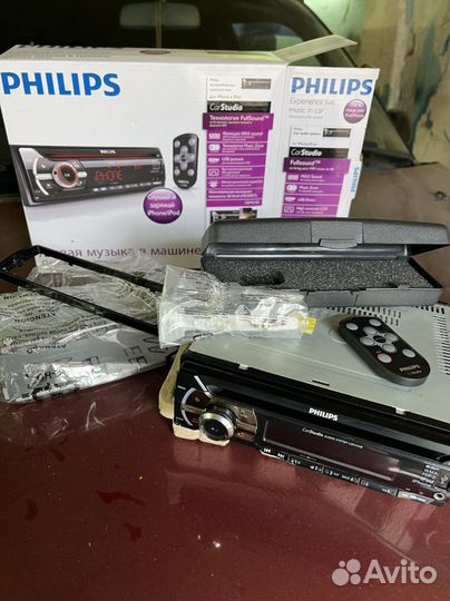 Магнитола Philips