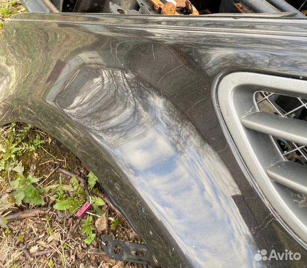 Крыло переднее левое Land Rover Range Rover Sport