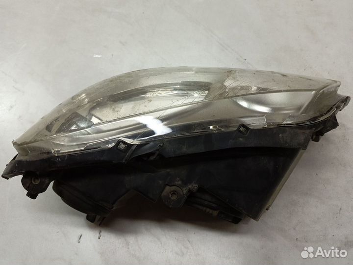 Volkswagen Polo 2006 передняя фара с правой