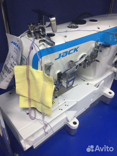 Промышленная швейная машина Jack W4-D-01GB