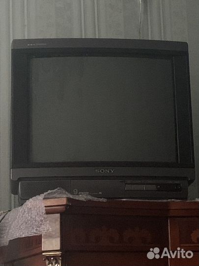 Телевизор Sony Trinitron CV-2182M9