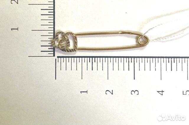 Золотая брошь