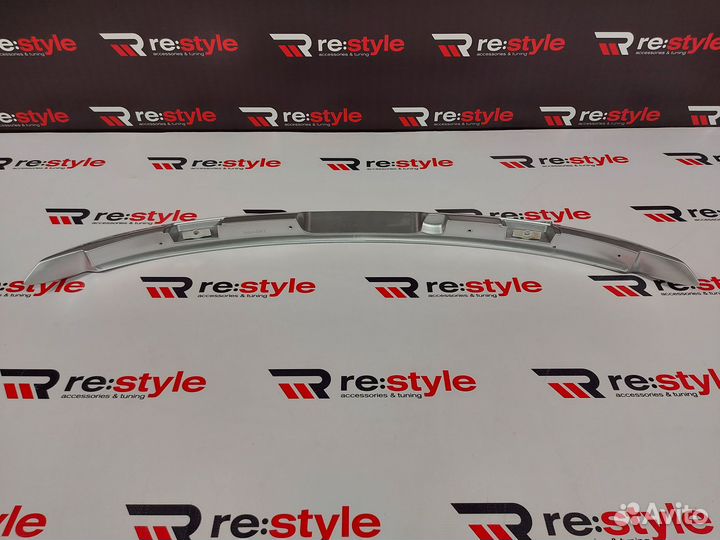 Спойлер Toyota Vitz 130 2010-2020 Серебро