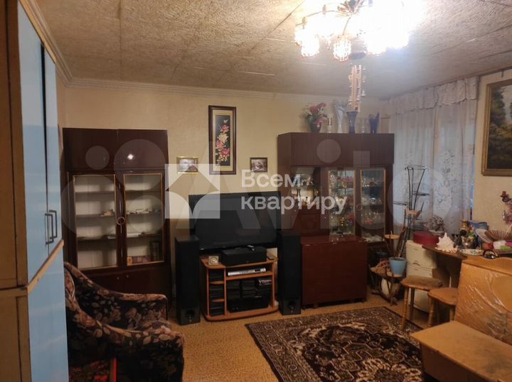 3-к. квартира, 71,4 м², 1/3 эт.