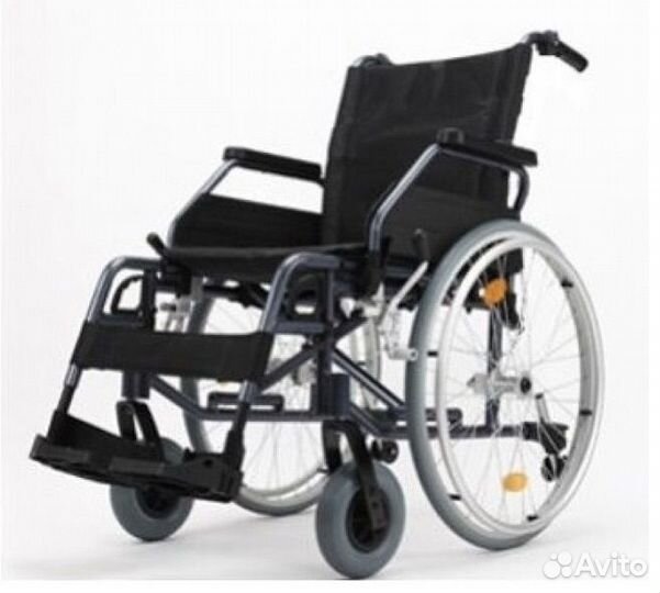 Коляска инвалидная комнатная Wheelchair LY710