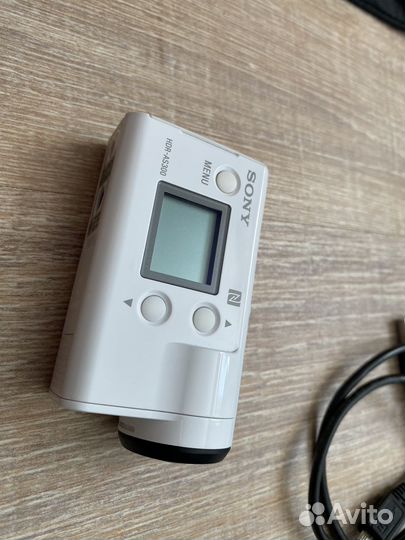 Экшен камера sony HDR AS300