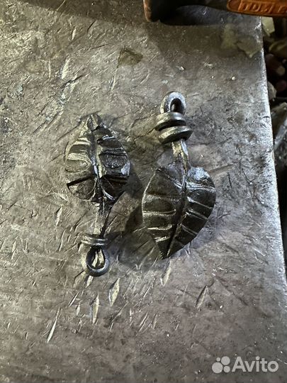 Брелок Листок