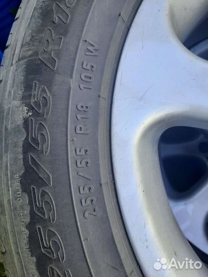 R18 Pirelli Scorpion 235/55, PCD 5x120 DIA 72.6