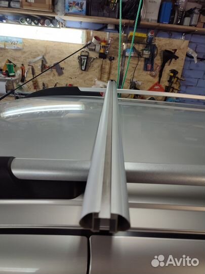 Багажник поперечины на рейлинги