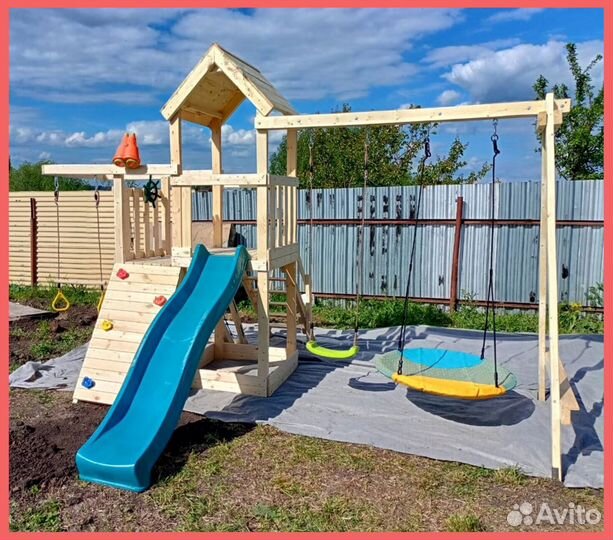 Детская игровая площадка из дерева