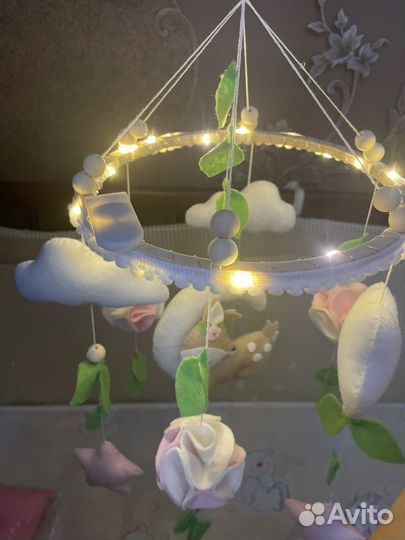 Мобиль на кроватку с подсветкой