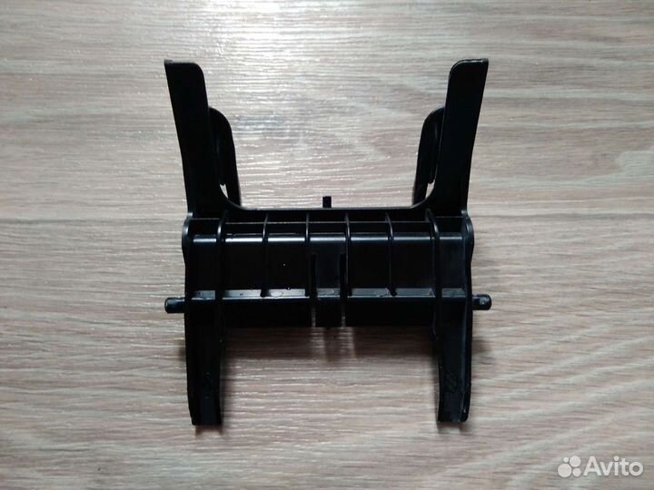 Мешкодержатели для пылесосов